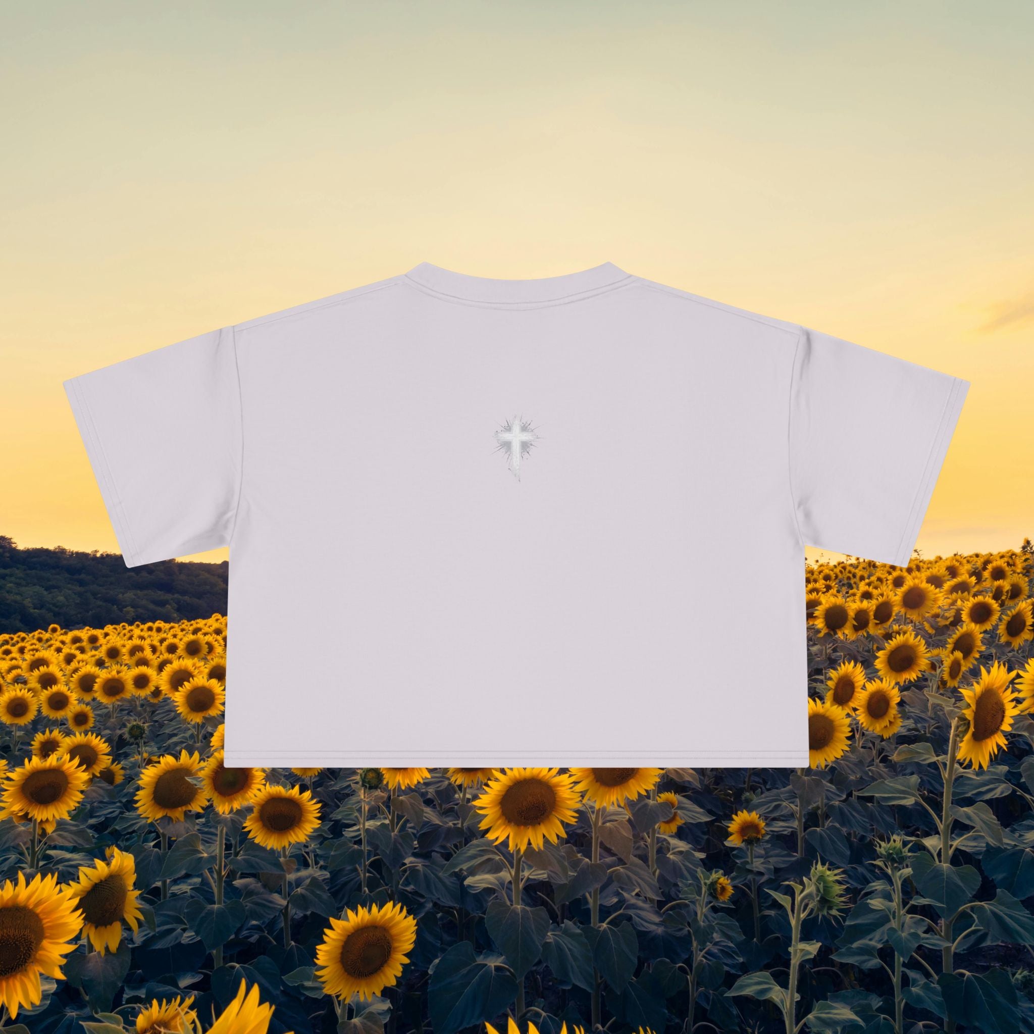 Way Maker Crown Crop Tee