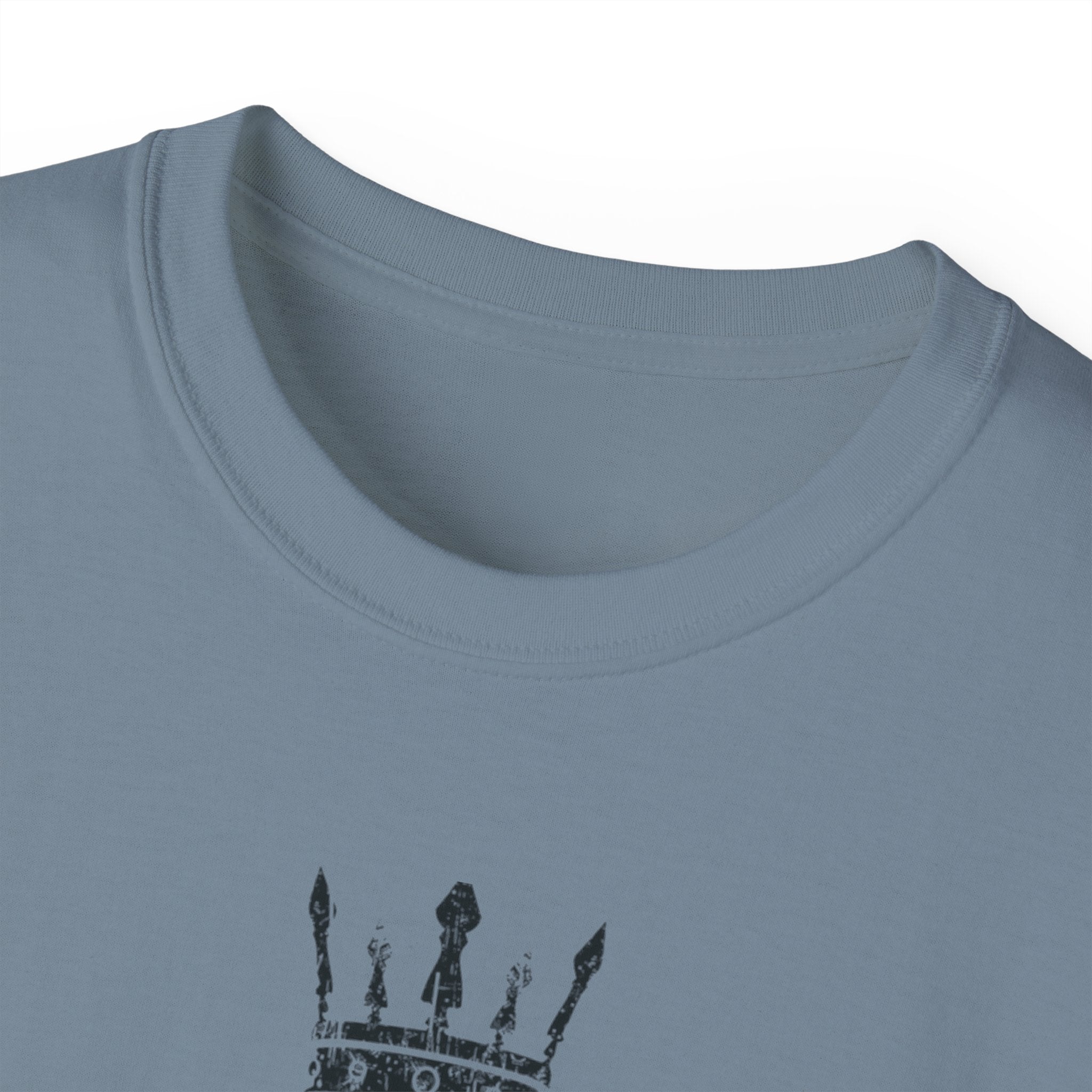 Trust God Do Good Christian Tee