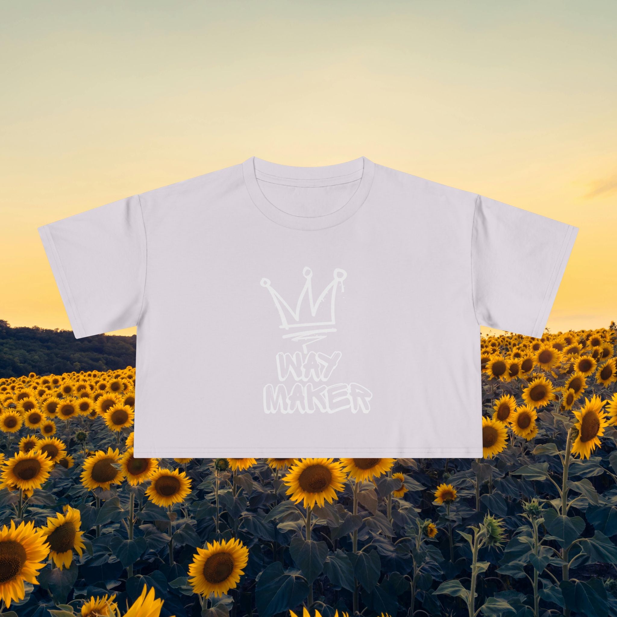 Way Maker Crown Crop Tee