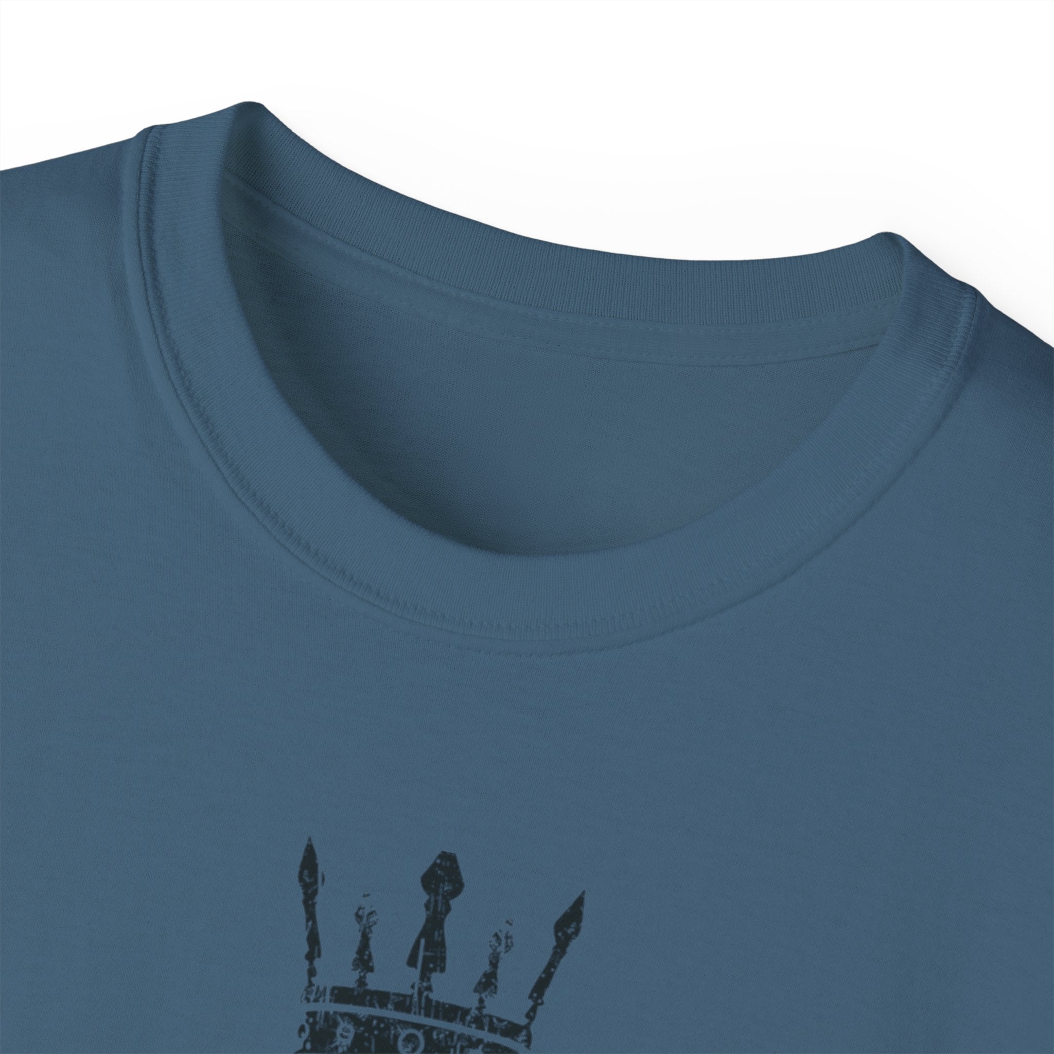 Trust God Do Good Christian Tee