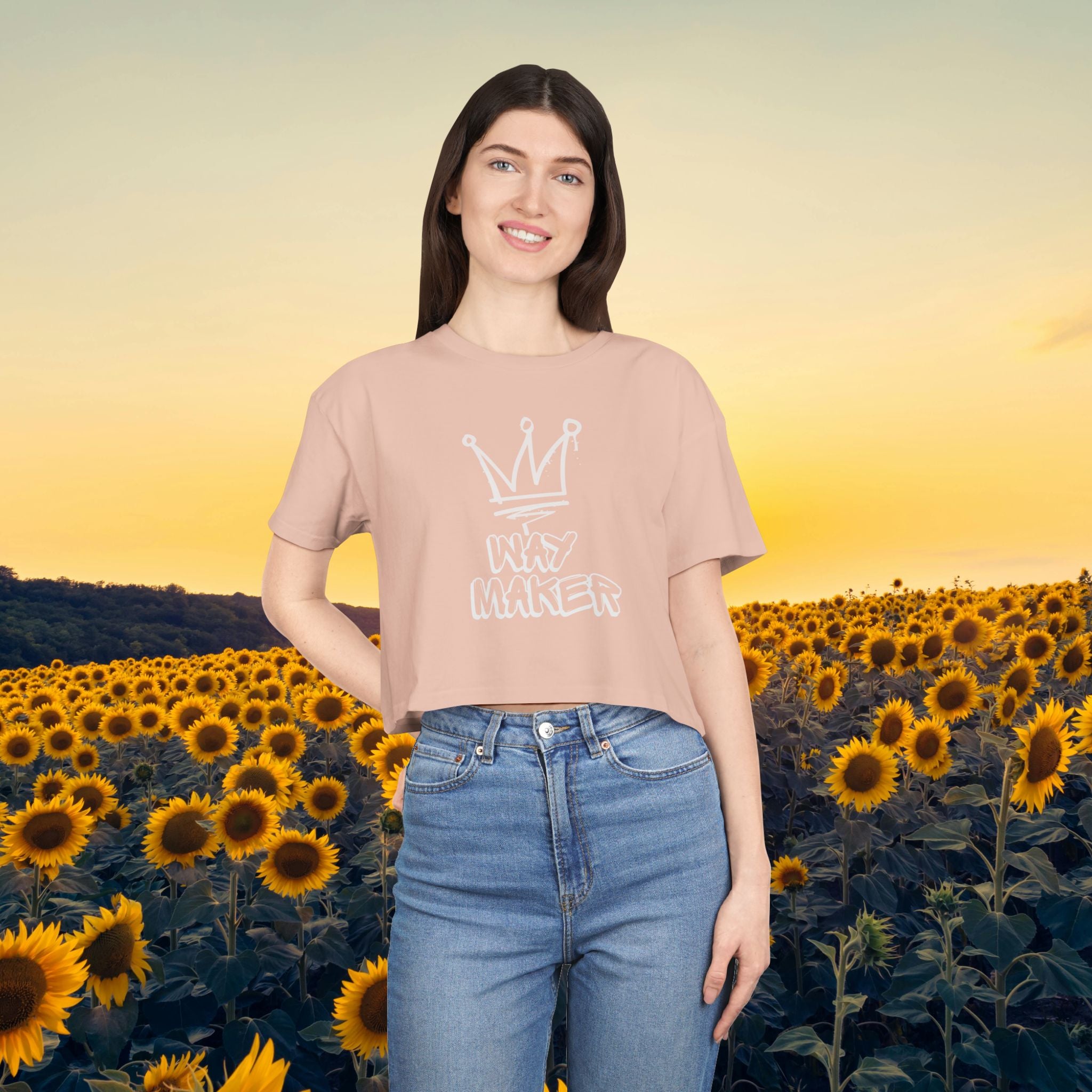 Way Maker Crown Crop Tee