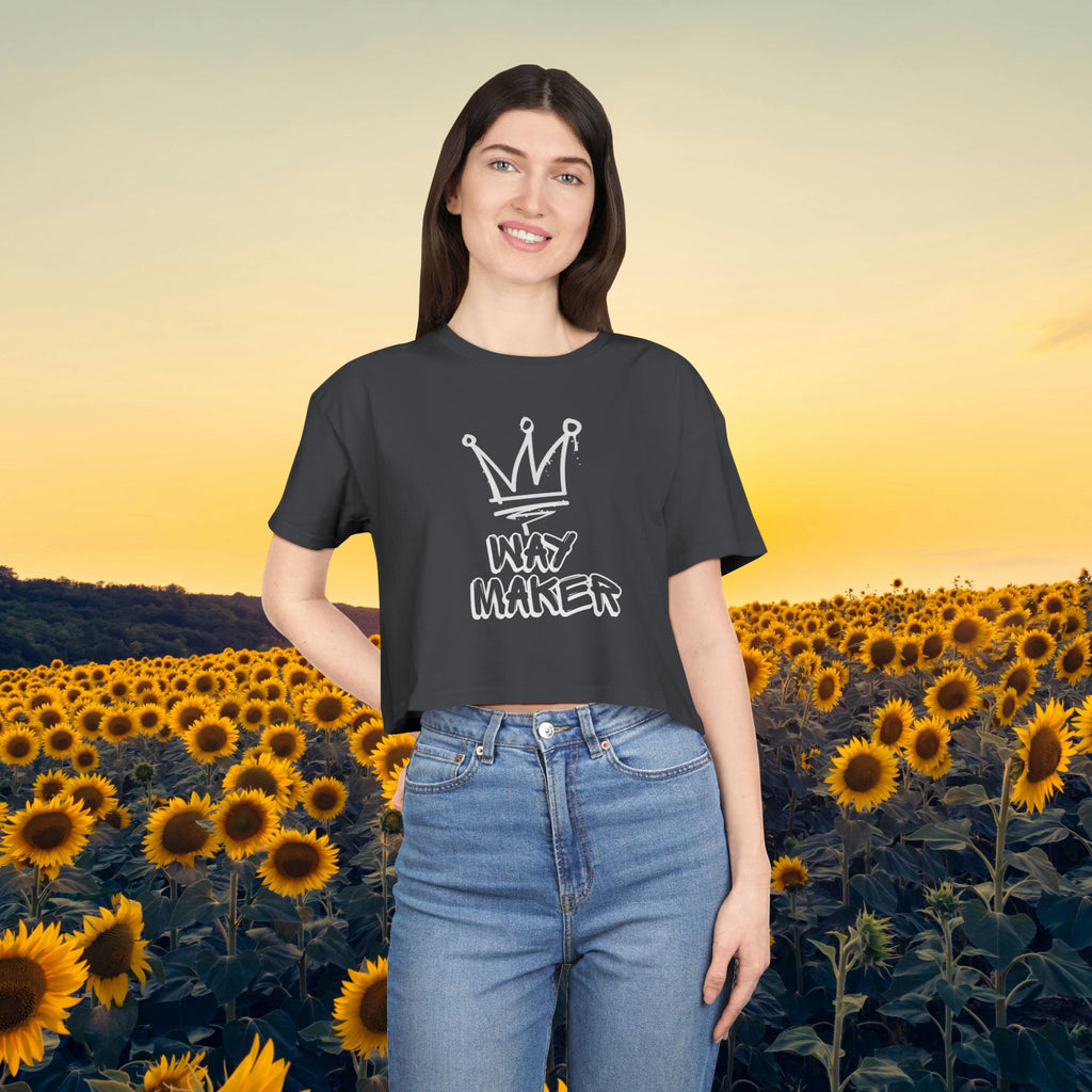 Way Maker Crown Crop Tee