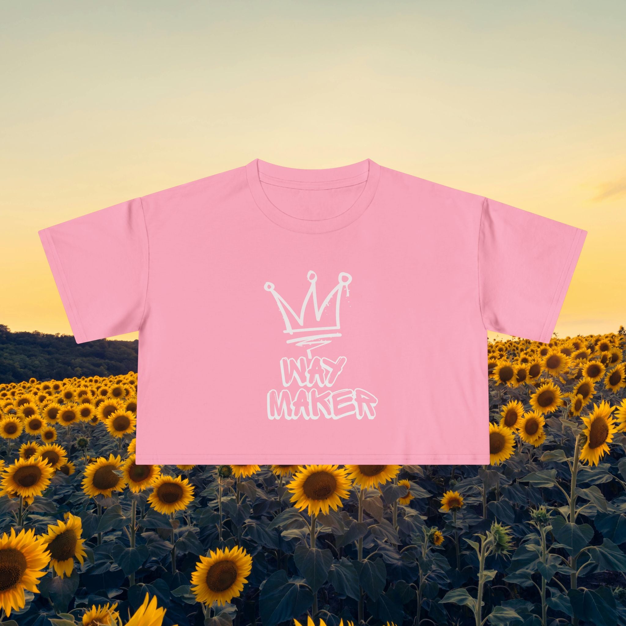 Way Maker Crown Crop Tee